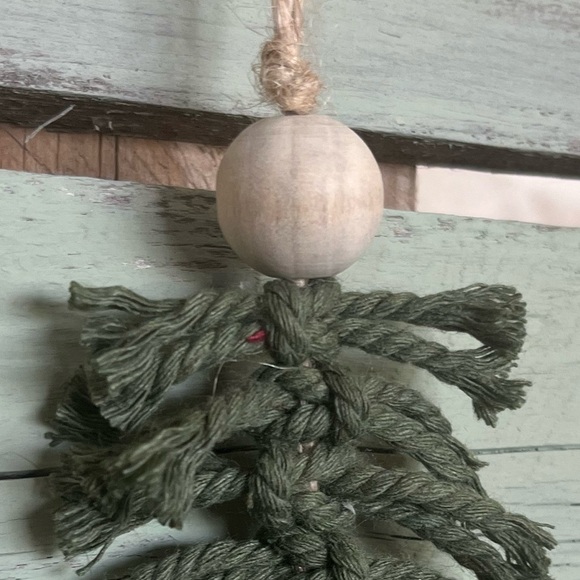 Christmas Tree Ornament // Hand Made Macrame - Picture 2 of 3